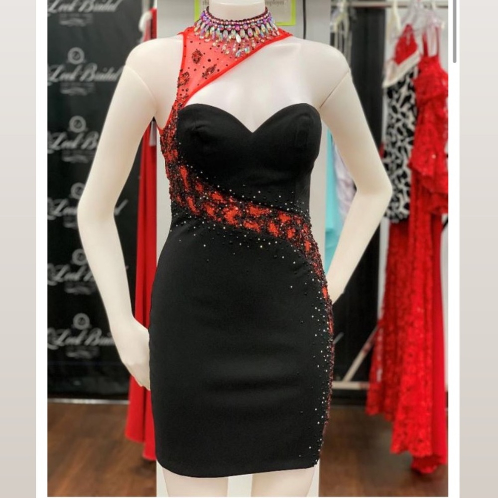 Black and Red Jeweled Prom Banquet Dress